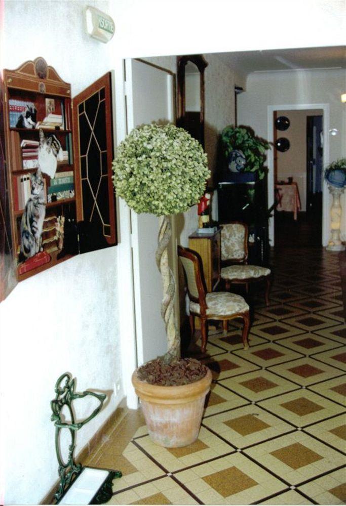 Belvedere Montargis Amilly Amilly  Extérieur photo